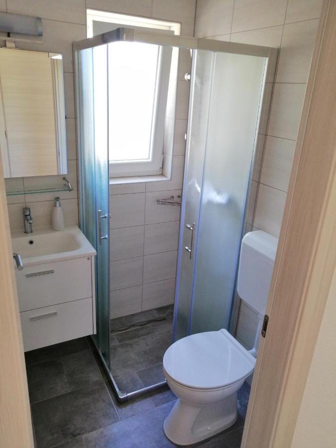 Apartmani Grabovcic Punat Eksteriør bilde